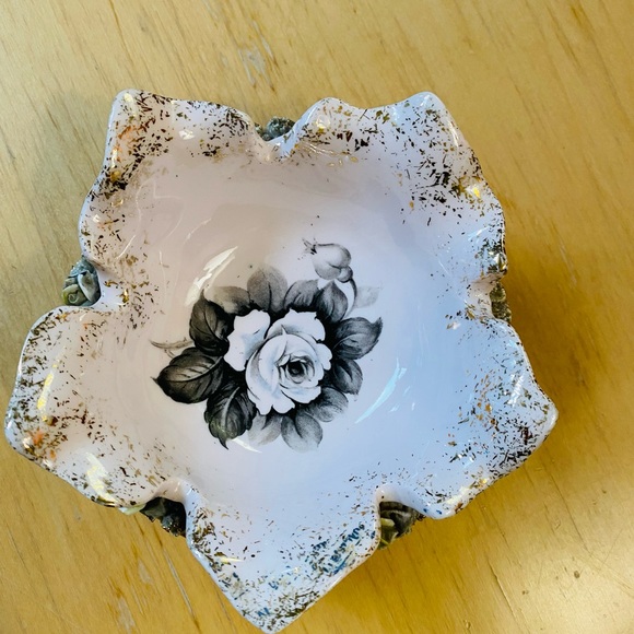 Vintage *rose* small dish - Picture 5 of 7